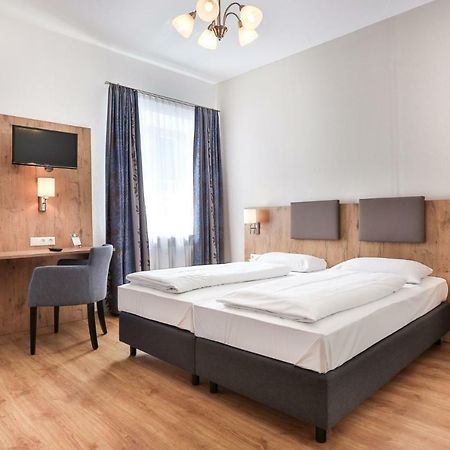 Hotel Schiffmeister เชอเนา อัม เคอนิกเซ ภายนอก รูปภาพ